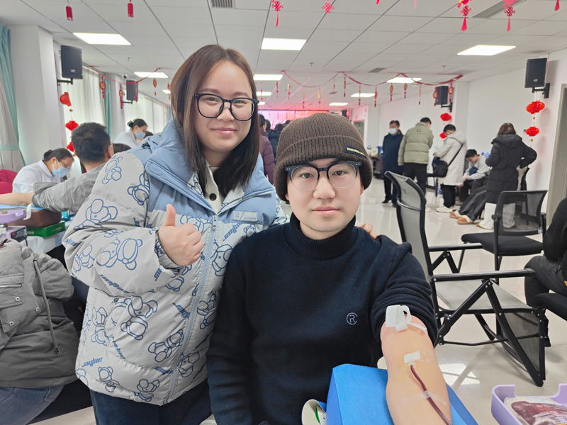 “热血夫妻”夏宏亮和陈晴。肖莉娇摄